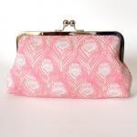 Kisslock Frame Clutch Silk..
