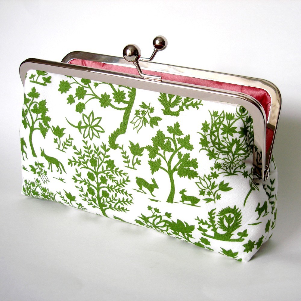 Kisslock Clutch Silk Lined Green and White Silhouette Forest Frame