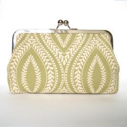 Kisslock Frame Clutch Silk Lined Green Embroidered